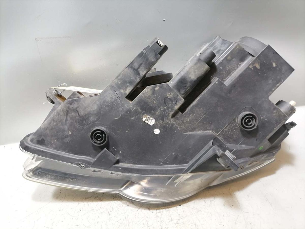 VW Passat 3C B6 original Scheinwerfer vorn rechts Halogen Bj.2005